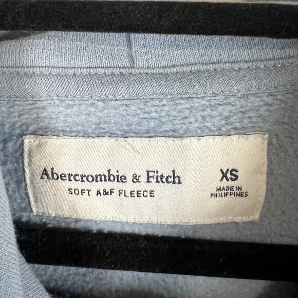 ABERCROMBIE & FITCH Soft AF Logo Crop Hoodie in Light Blue Size‎ Women’s Sz XS - Picture 6 of 9